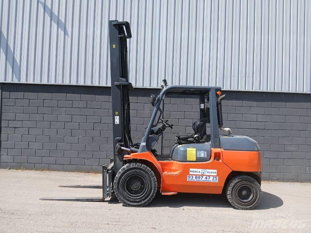 Toyota 42-7 FD 40 Dízel targoncák