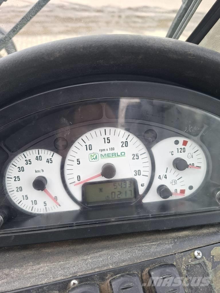 Merlo P 75.9 Teleszkópos emelők