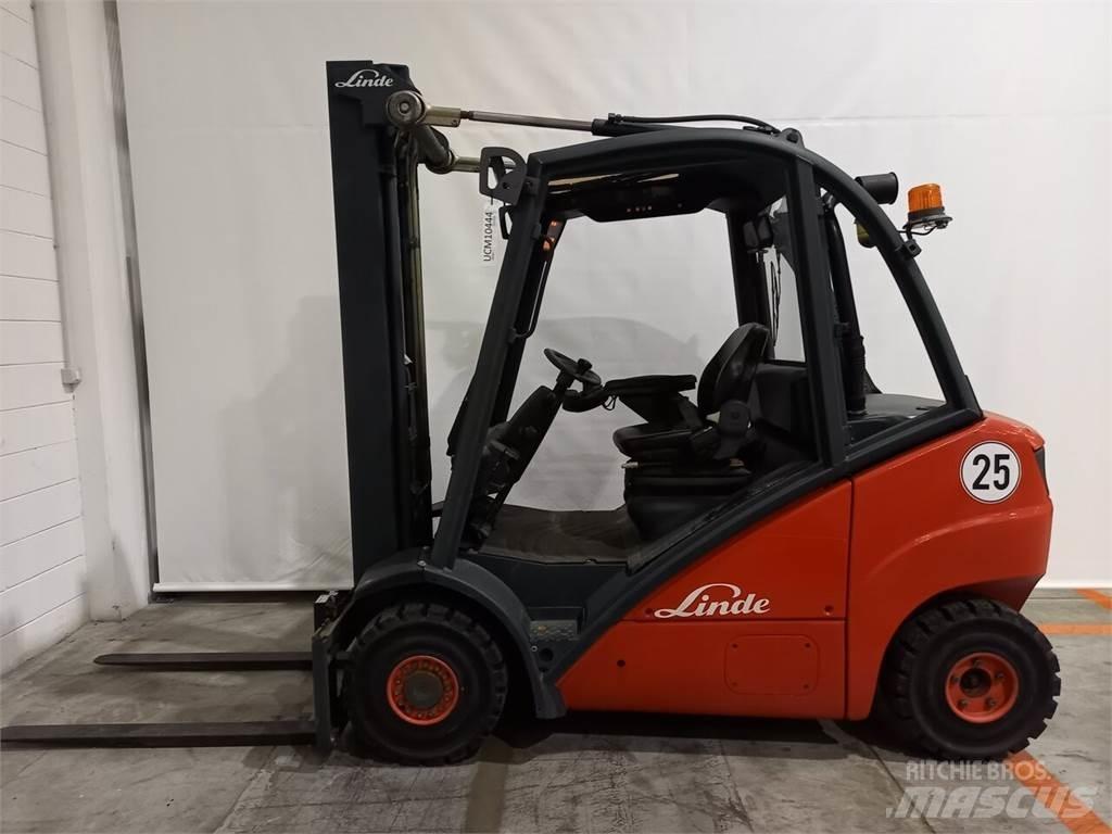 Linde H25D Dízel targoncák