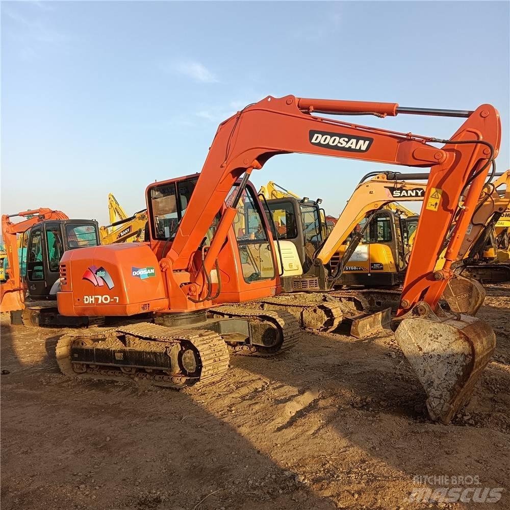 Doosan DH70 Lánctalpas kotrók