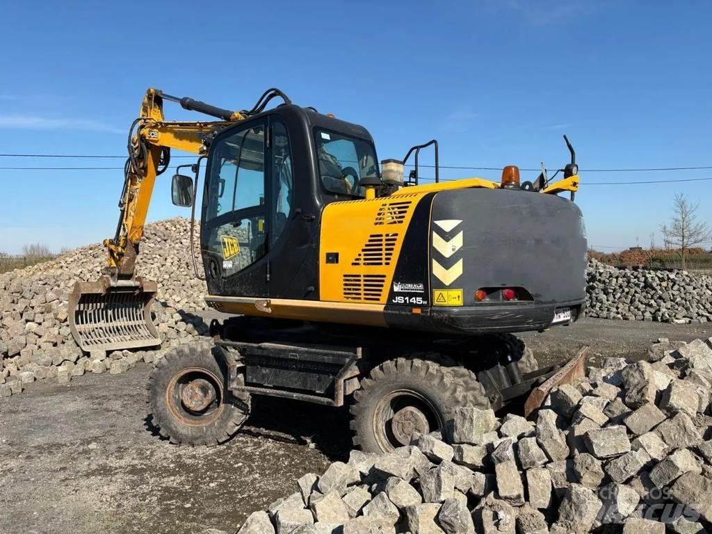 JCB JS145W Gumikerekes kotrók