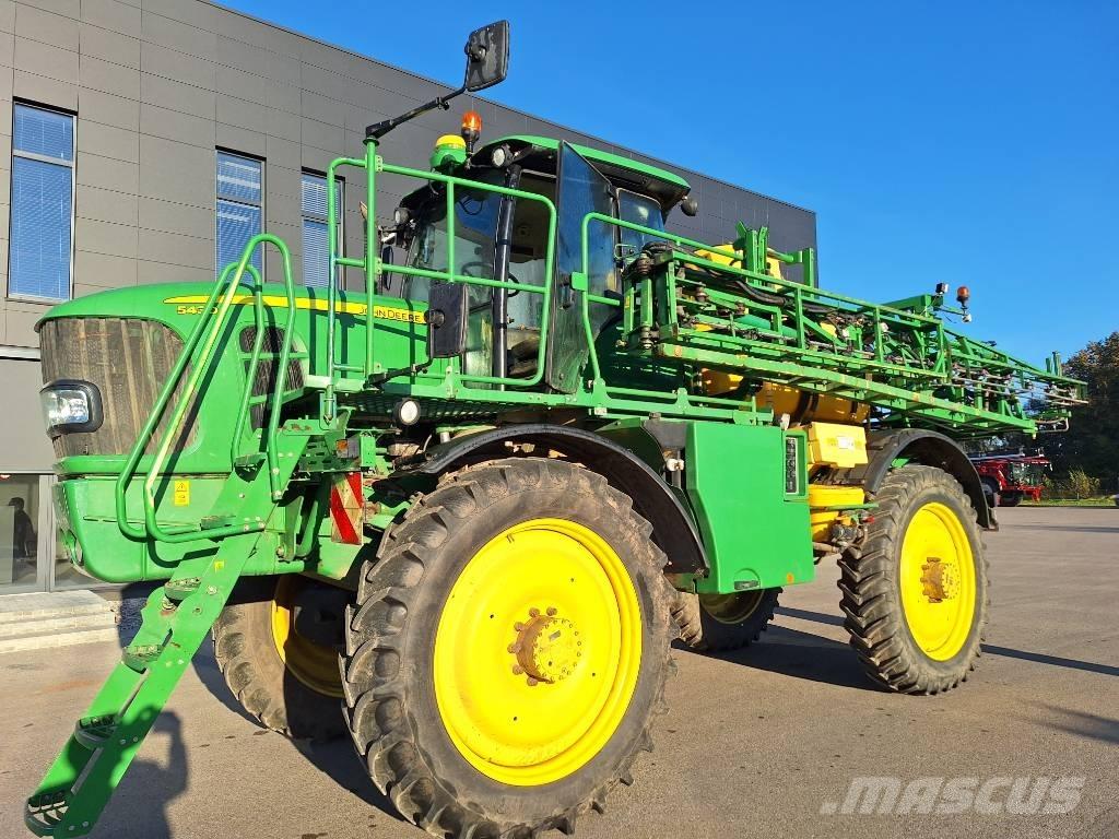 John Deere 5430i Önjáró trágyaszórók
