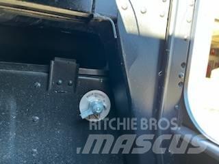  HMMWV M998 Kis teherszállító/Platós kocsi