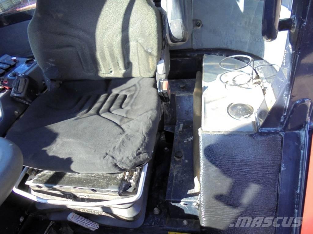 Kubota R 065 Gumikerekes homlokrakodók