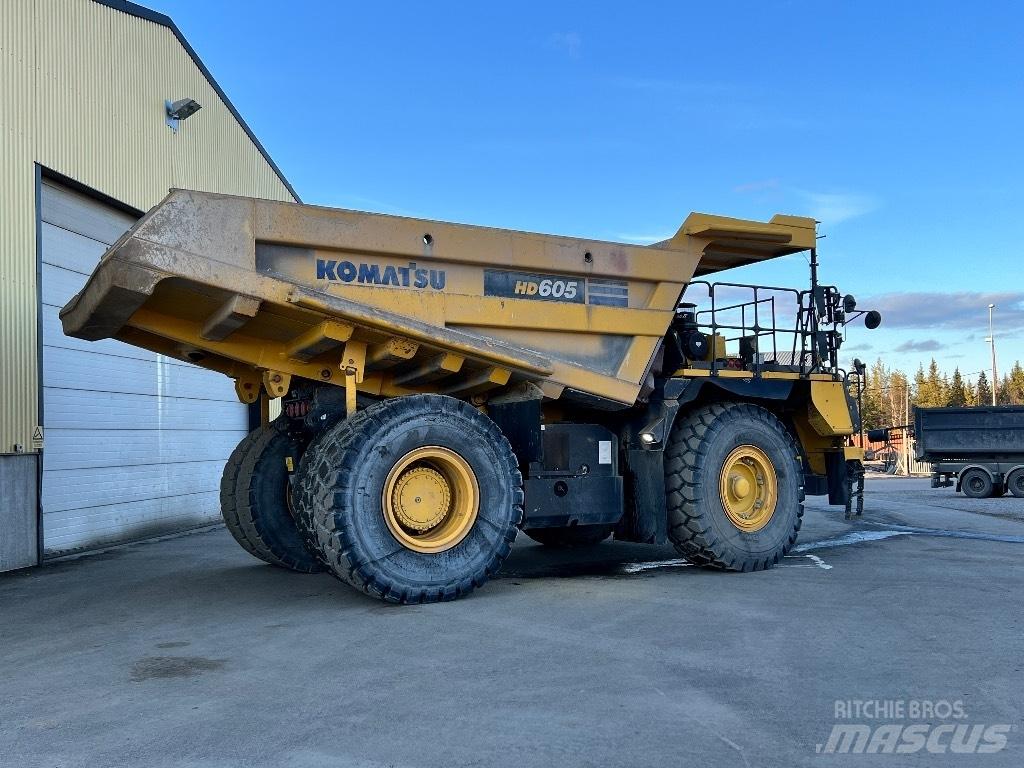 Komatsu 605-8 Nehézdömper