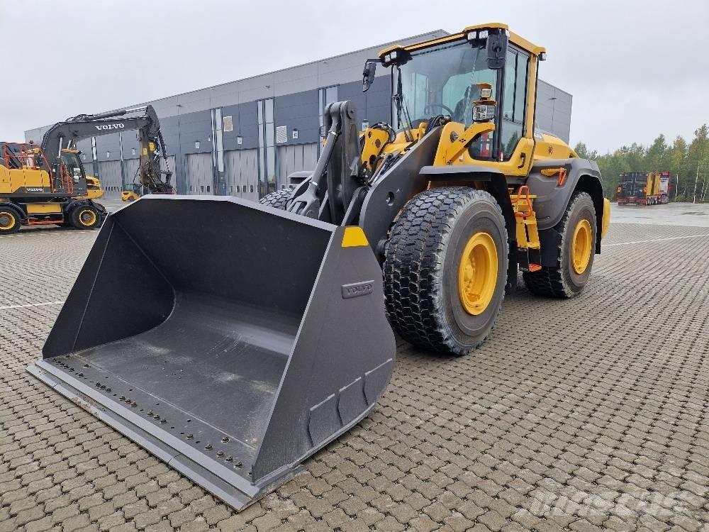 Volvo L 110 H2 Gumikerekes homlokrakodók