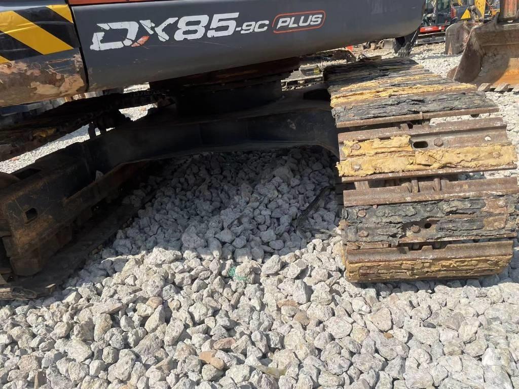 Doosan DX 85 Közepes (midi) kotrók 7 t - 12 t