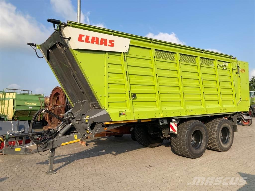 CLAAS Cargos 750 Emelő és mozgató felszerelések