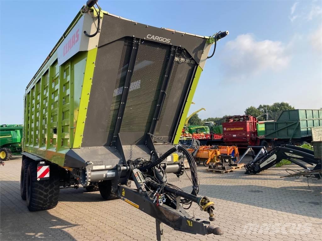 CLAAS Cargos 750 Emelő és mozgató felszerelések