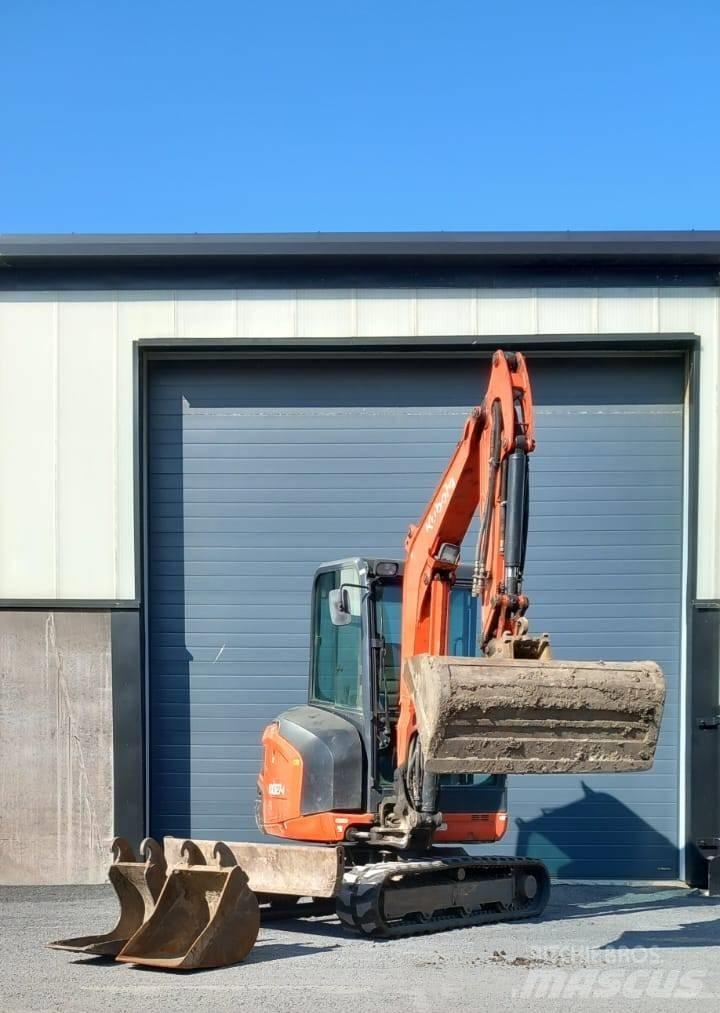Kubota KX027-4 Mini kotrók < 7t