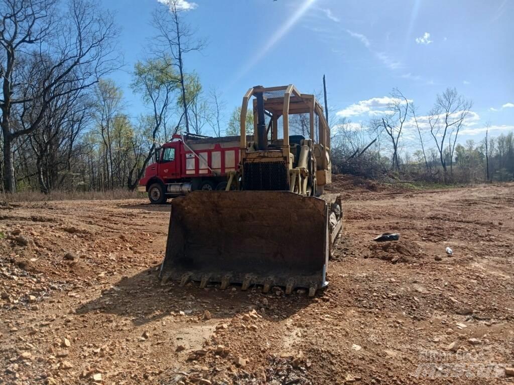 CAT 955 K Lánctalpas homlokrakodók