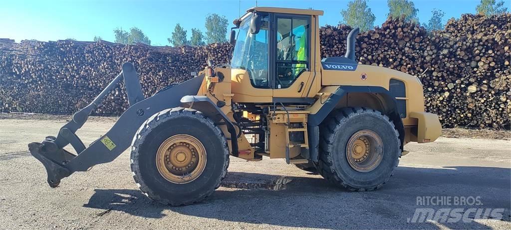Volvo L110G Gumikerekes homlokrakodók
