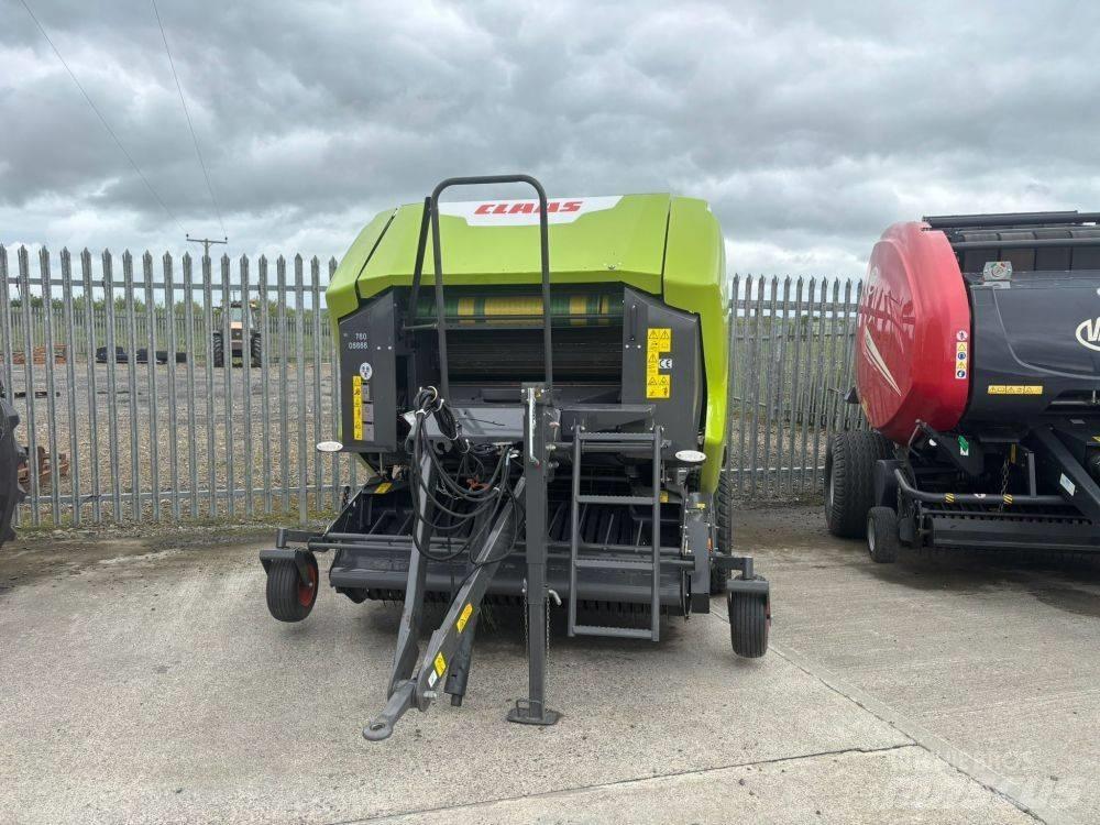 CLAAS Rollant 520 RC Körbálázók