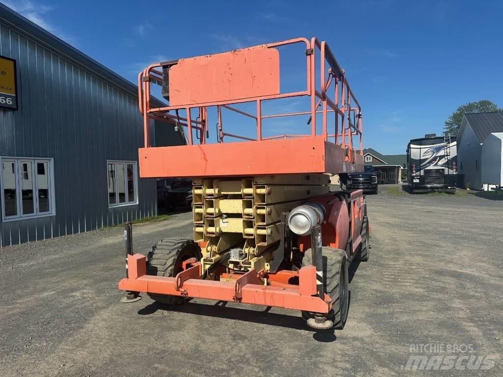JLG 4394 RT Ollós emelők