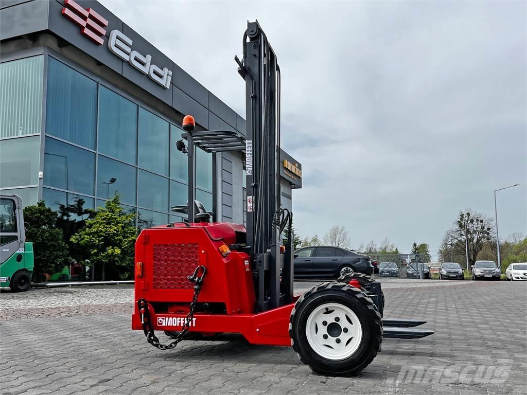 Moffett M3 20.4 Teherautóra szerelt targonca