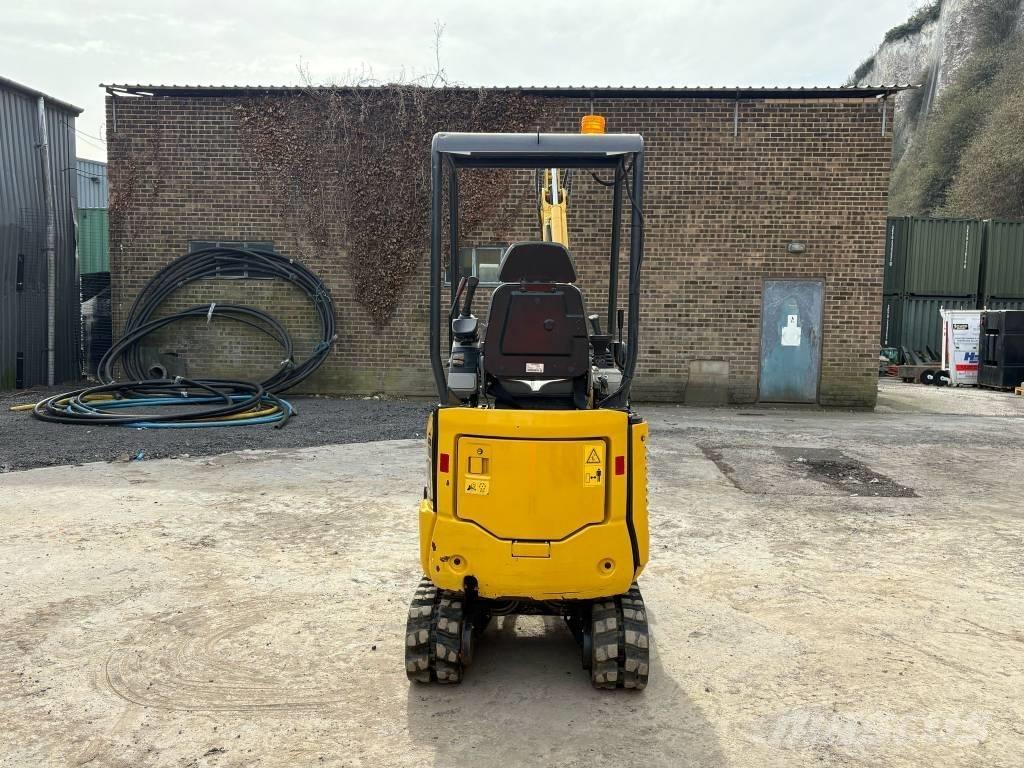Komatsu PC 14 R-3HS Mini kotrók < 7t