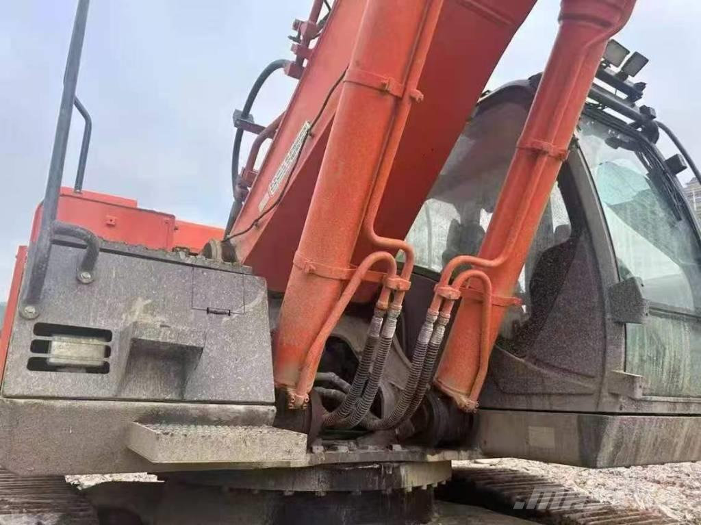 Hitachi ZX 470 Lánctalpas kotrók