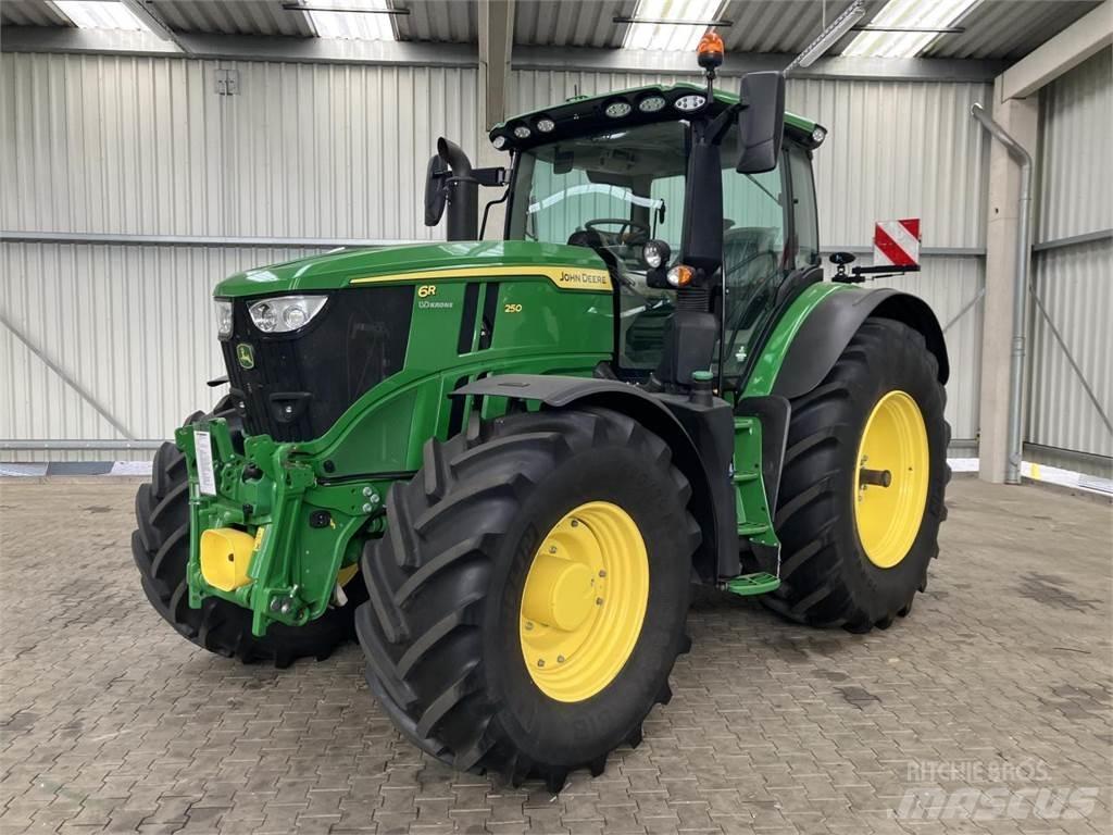 John Deere 6R 250 Traktorok