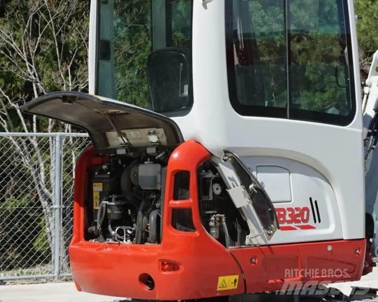 Takeuchi TB320 Mini kotrók < 7t