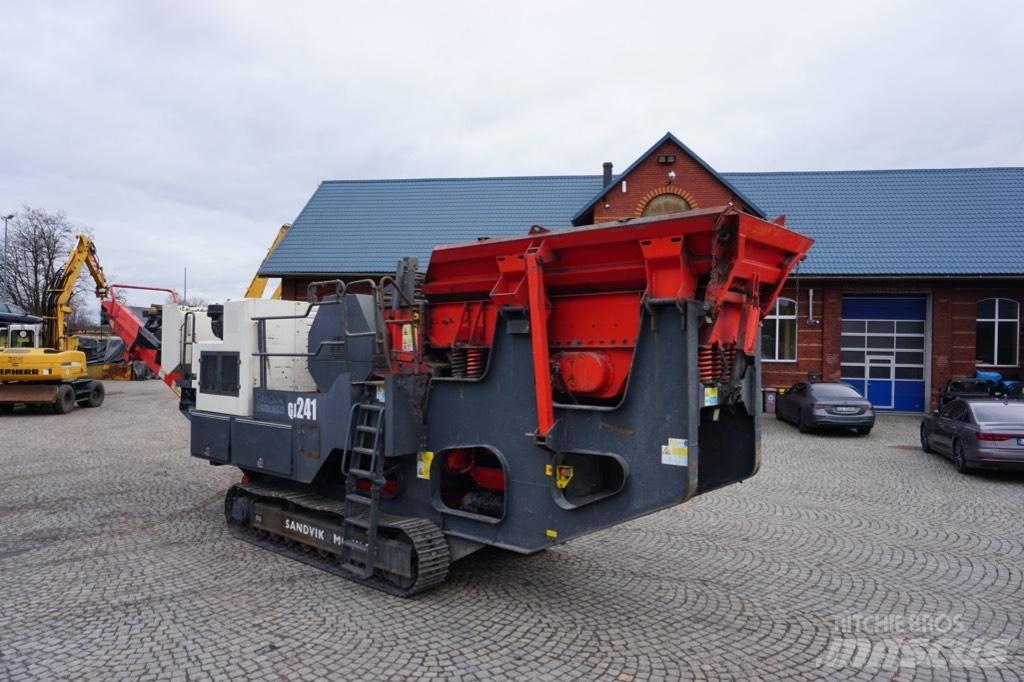 Sandvik QJ 241 Mobil törőgépek
