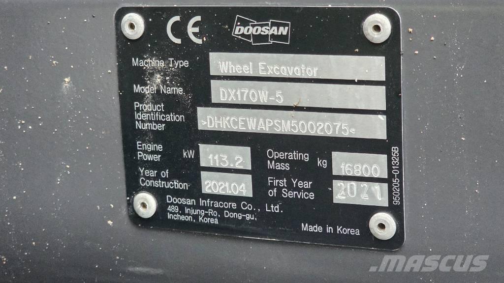 Doosan DX 170 W Gumikerekes kotrók