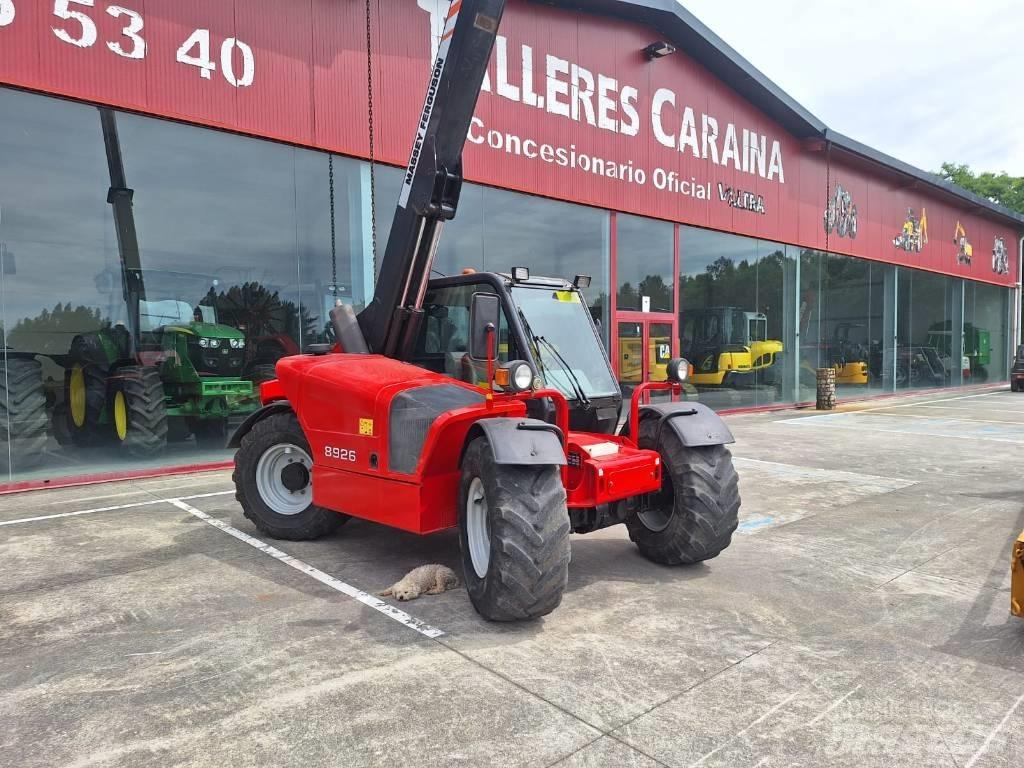 Massey Ferguson 8926 Teleszkópos mezőgazdasági rakodók