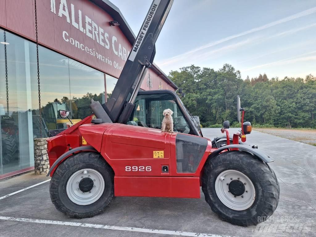 Massey Ferguson 8926 Teleszkópos mezőgazdasági rakodók