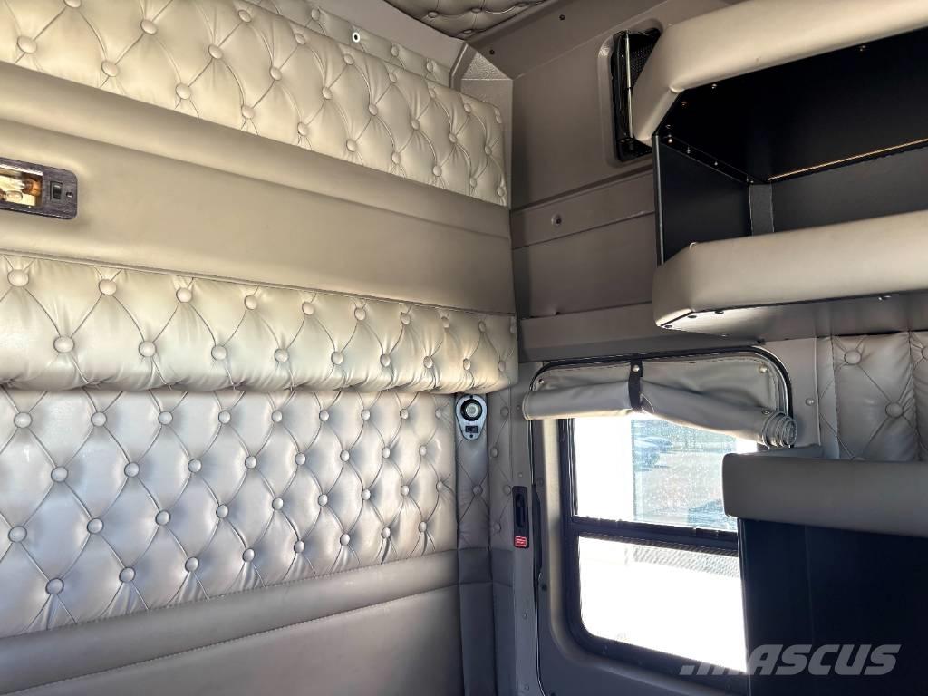 Kenworth W 900 Nyergesvontatók