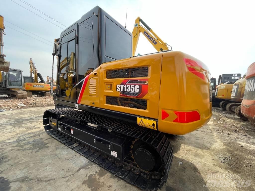 Sany 135 Közepes (midi) kotrók 7 t - 12 t