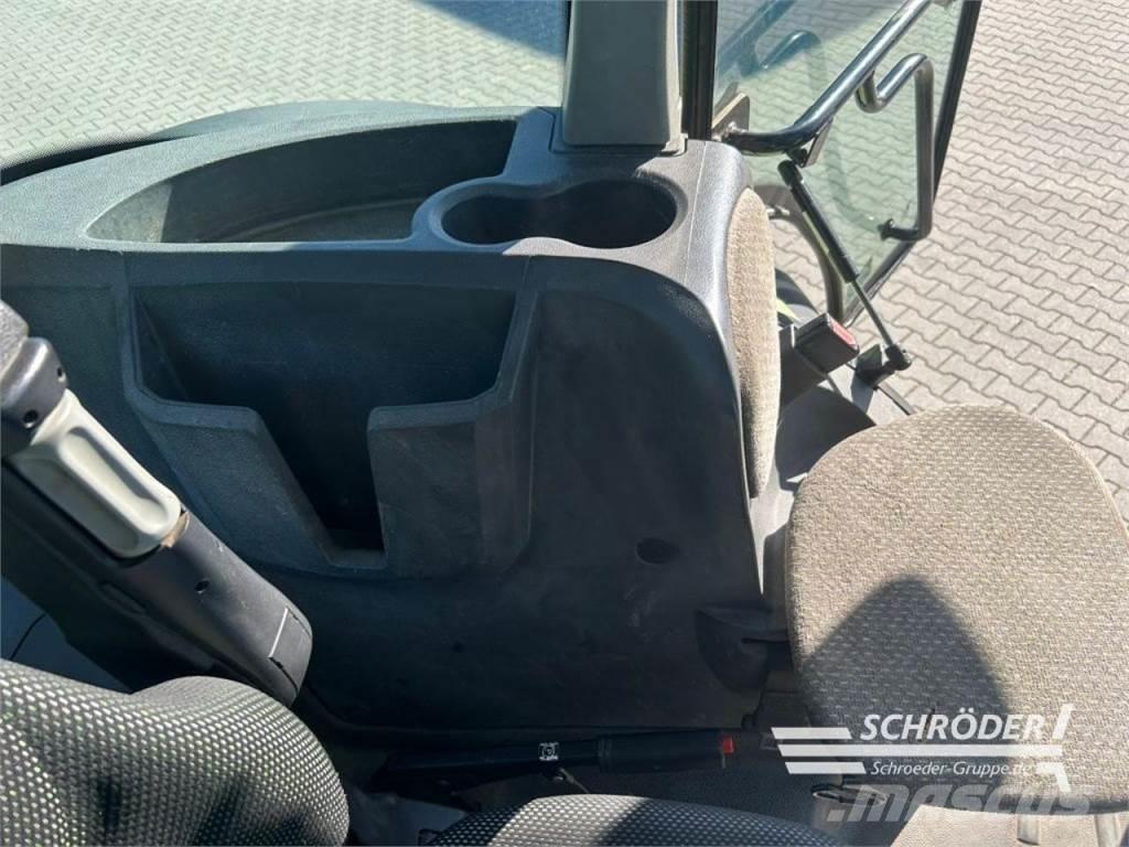 CLAAS ARION 640 Traktorok