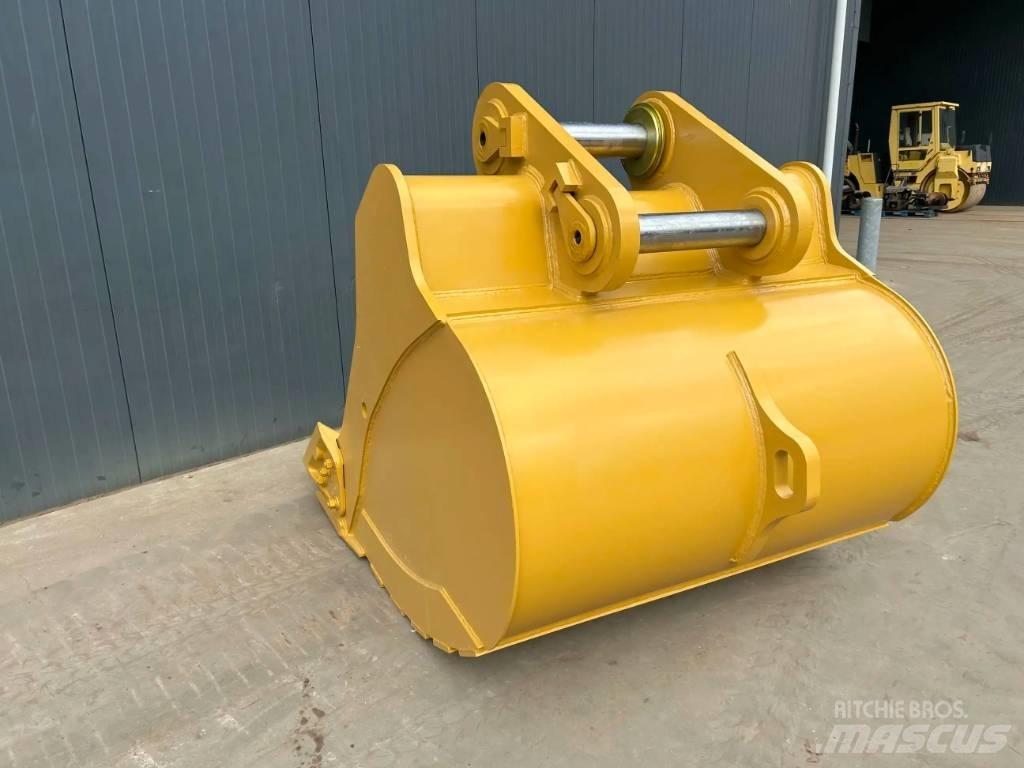 CAT 349D - UB Kanalak