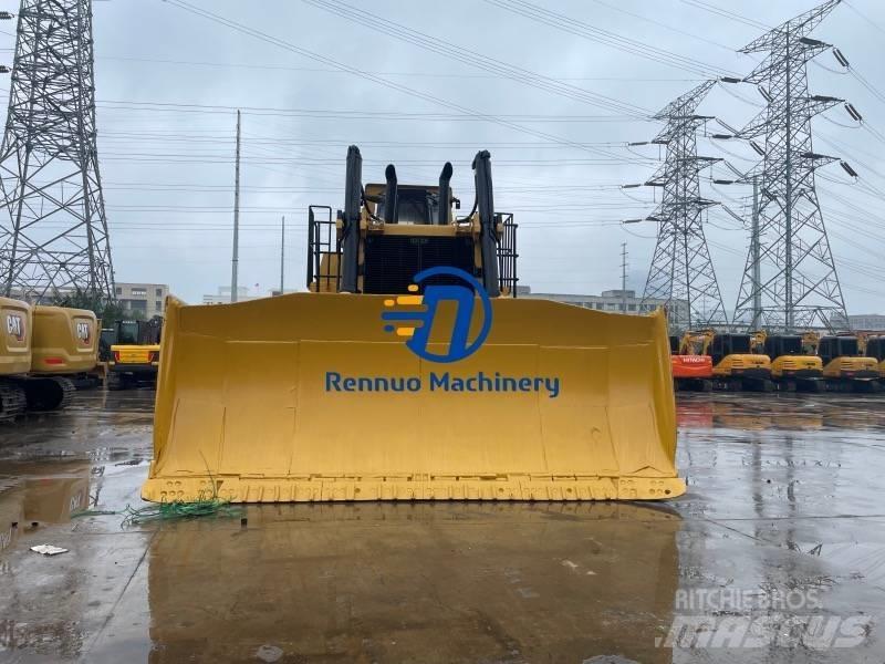 CAT D 10 R lánctalpas dózerek