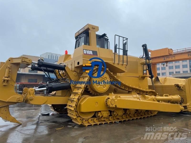 CAT D 10 R lánctalpas dózerek