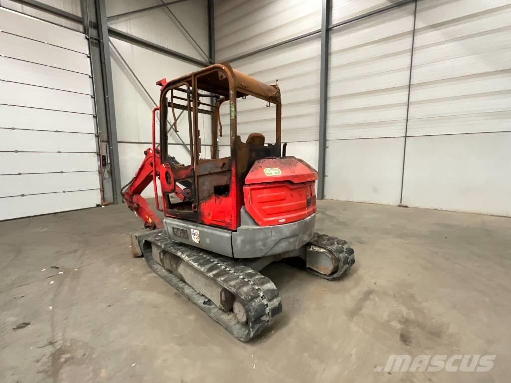 JCB 48 Z-1 Mini kotrók < 7t