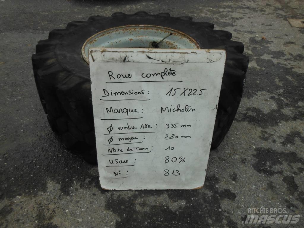 Michelin 15R22.5 Gumiabroncsok, kerekek és felnik