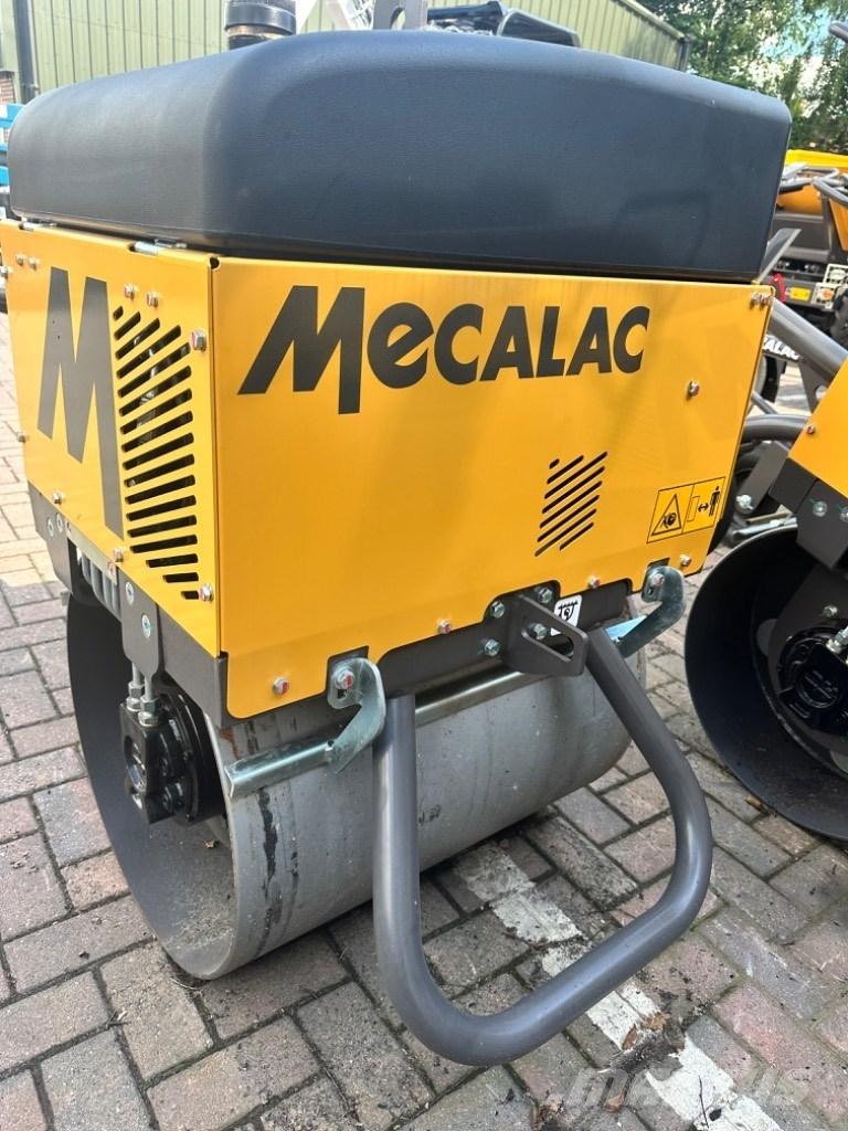 Mecalac MBR71 Egydobos hengerek