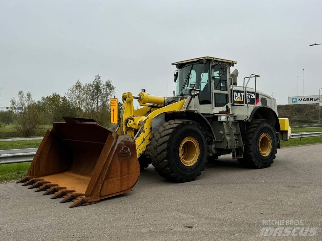 CAT 972M XE Gumikerekes homlokrakodók