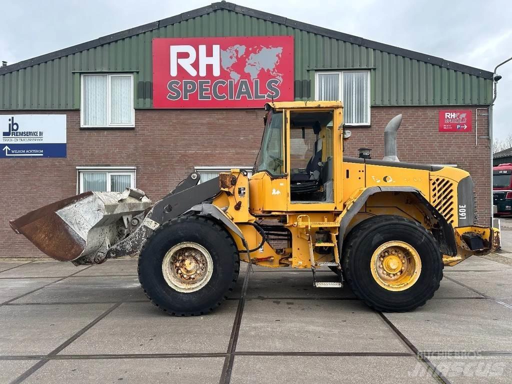 Volvo L60E Gumikerekes homlokrakodók