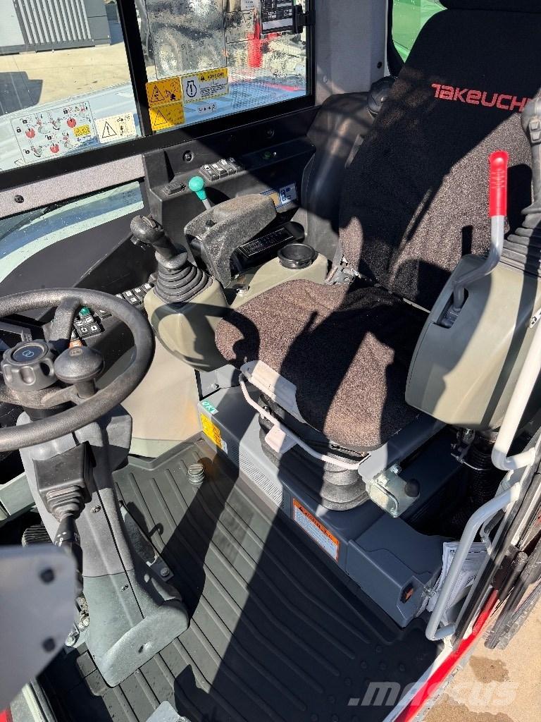 Takeuchi TB 295 W Gumikerekes kotrók
