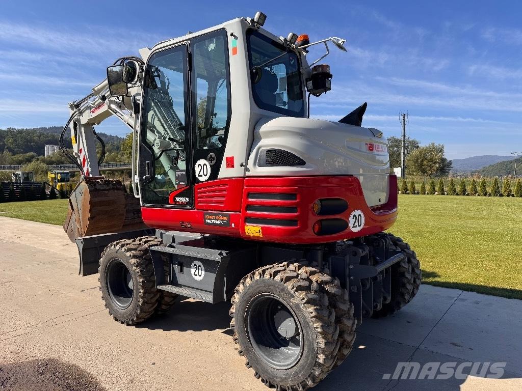 Takeuchi TB 295 W Gumikerekes kotrók