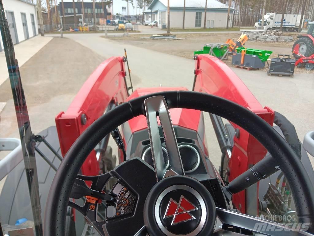 Massey Ferguson 8 S Traktorok