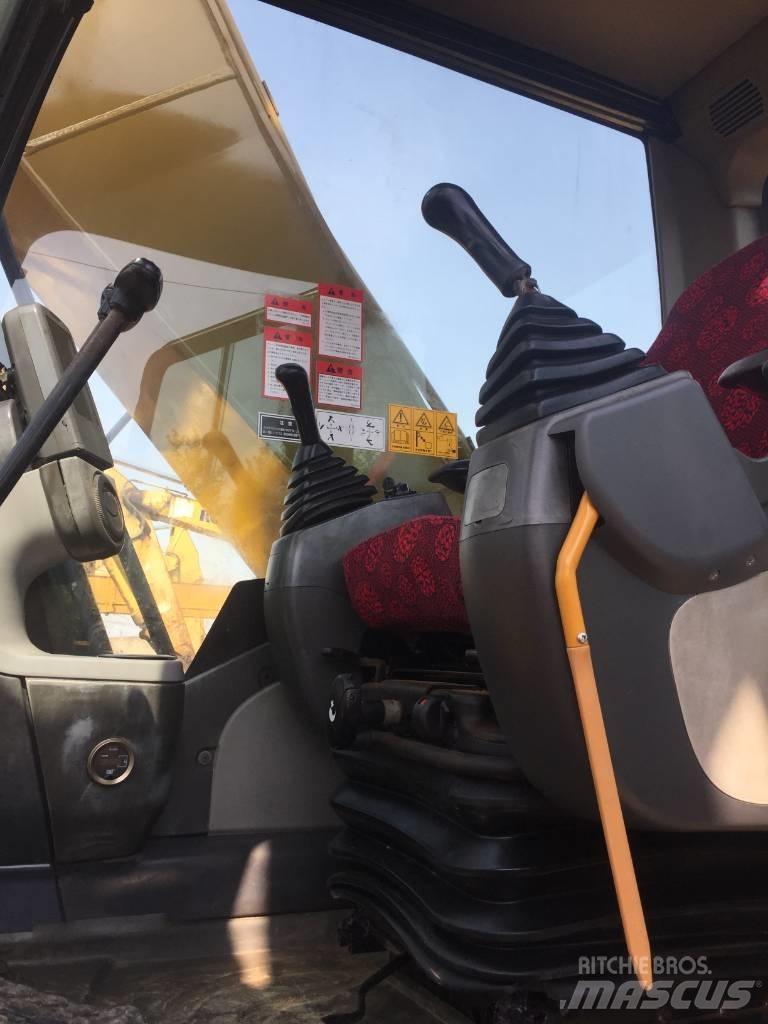 CAT 320 D Lánctalpas kotrók