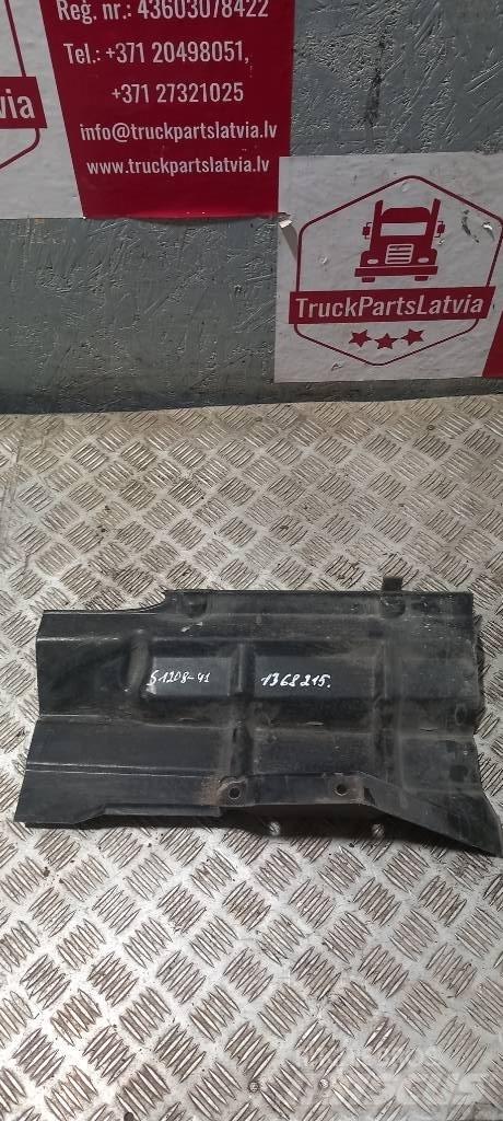 Scania 94 D.   1368215 Vezetőfülke és belső tartozékok