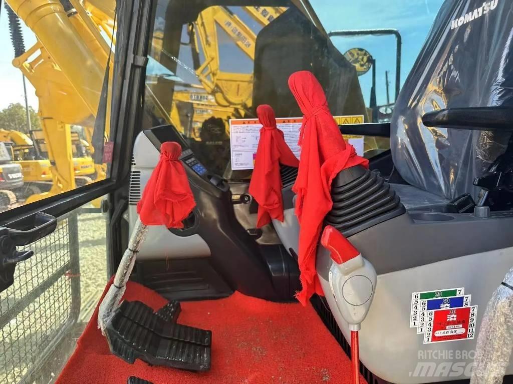 Komatsu PC 210-8 Lánctalpas kotrók
