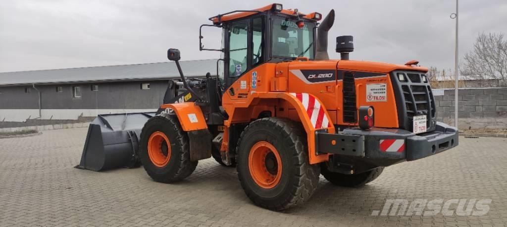 Doosan DL 280-5 Gumikerekes homlokrakodók