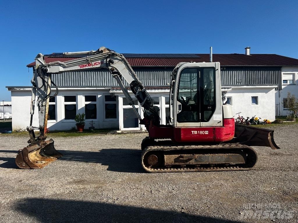 Takeuchi TB 180 FR Közepes (midi) kotrók 7 t - 12 t