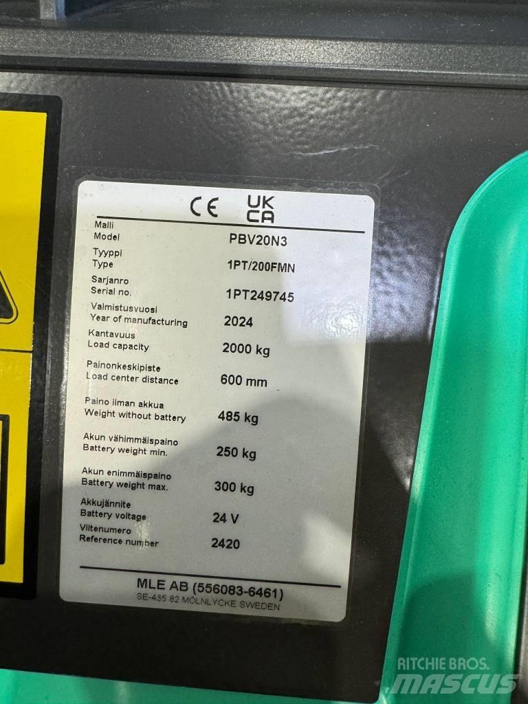 Mitsubishi PBV20N2 Vezetőállásos alacsony emelőkocsi