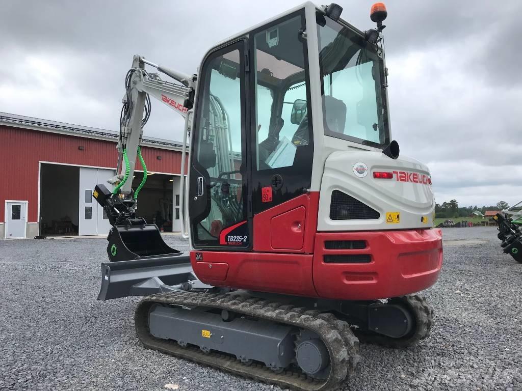 Takeuchi TB235-2 Mini kotrók < 7t
