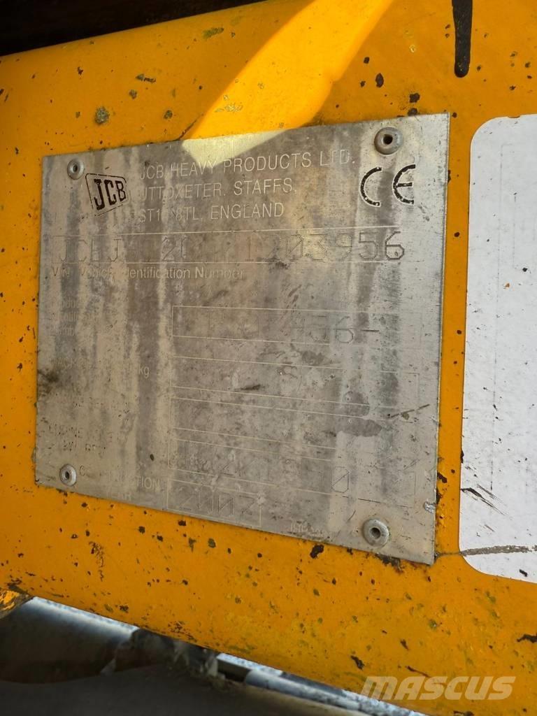 JCB JS 235 Lánctalpas kotrók