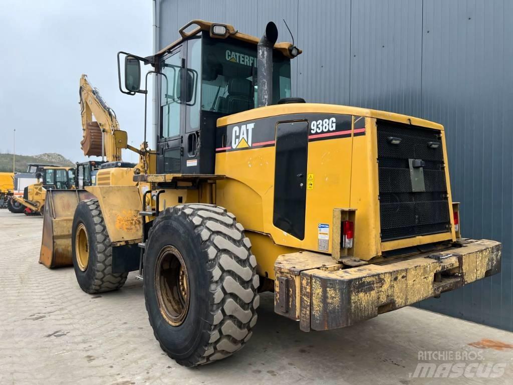 CAT 938G Gumikerekes homlokrakodók